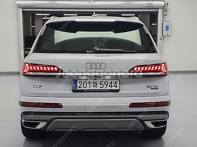 아우디 Q7 중고 45 TDI 콰트로 프리미엄 2023...--4